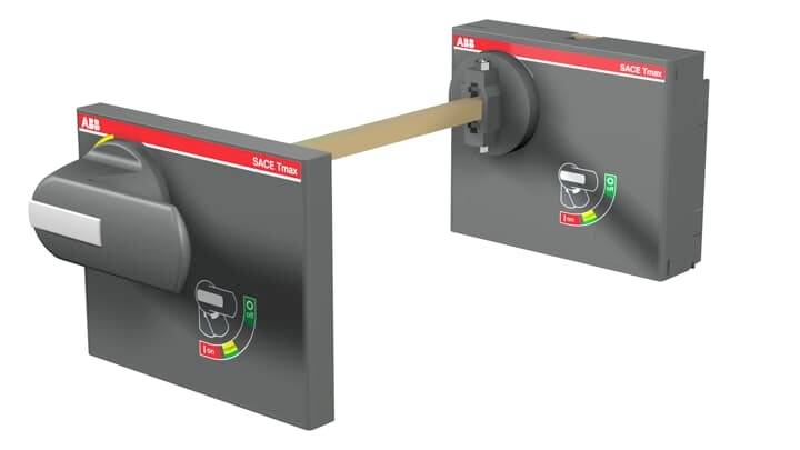 En elektrisk strömbrytare med ett långt, rektangulärt handtag mellan två grå höljen. En röd och en grön symbol är synliga.