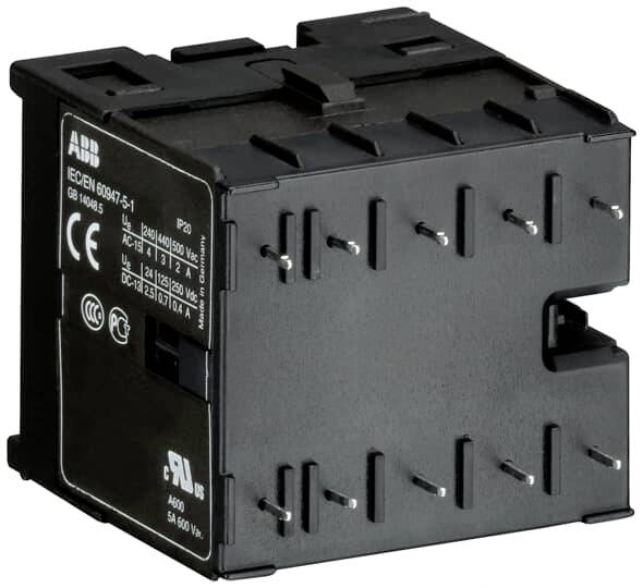 Svart elektrisk komponent, en kontaktor från ABB, ungefär kubformad, med olika logotyper och tekniska specifikationer tryckt på ytan.