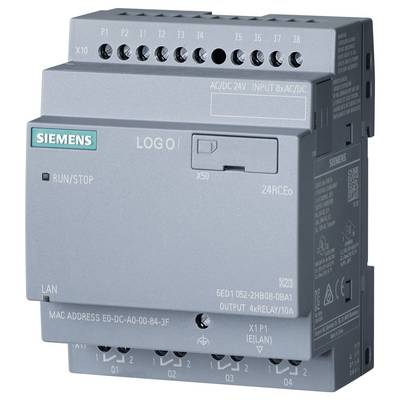 En programmerbar styrenhet från Siemens med display som visar 'LOGO! Cloud: connected!'. Innehåller anslutningar och knappar.