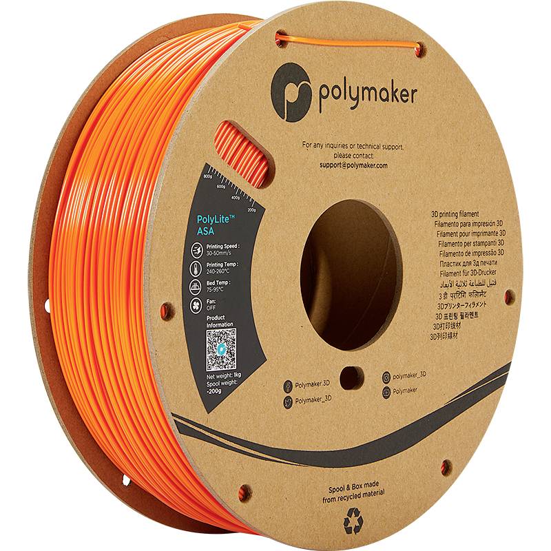 En spole med orangefärgat 3D-printfilament från märket Polymaker, tillverkad av återvunnet material. Förpackningen visar produktdetaljer.