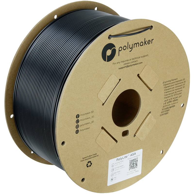 En spole med svart 3D-skrivare-filament från märket Polymaker, på en papptrumma.