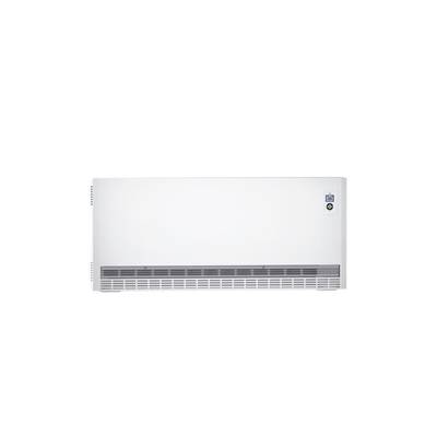 En vit radiator med ventilationsgaller nedtill, lämplig för väggmontering. Standarddesign för värmereglering i interiörer.