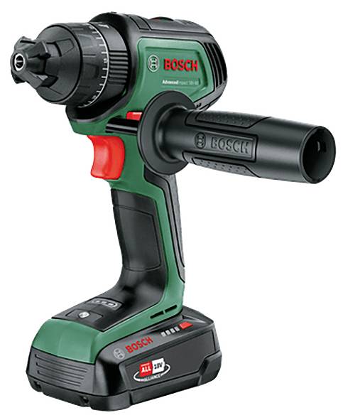 En grön Bosch batteridriven skruvdragare med röd strömbrytare och sidohandtag. Verktyget står upprätt, ingen synlig användning.
