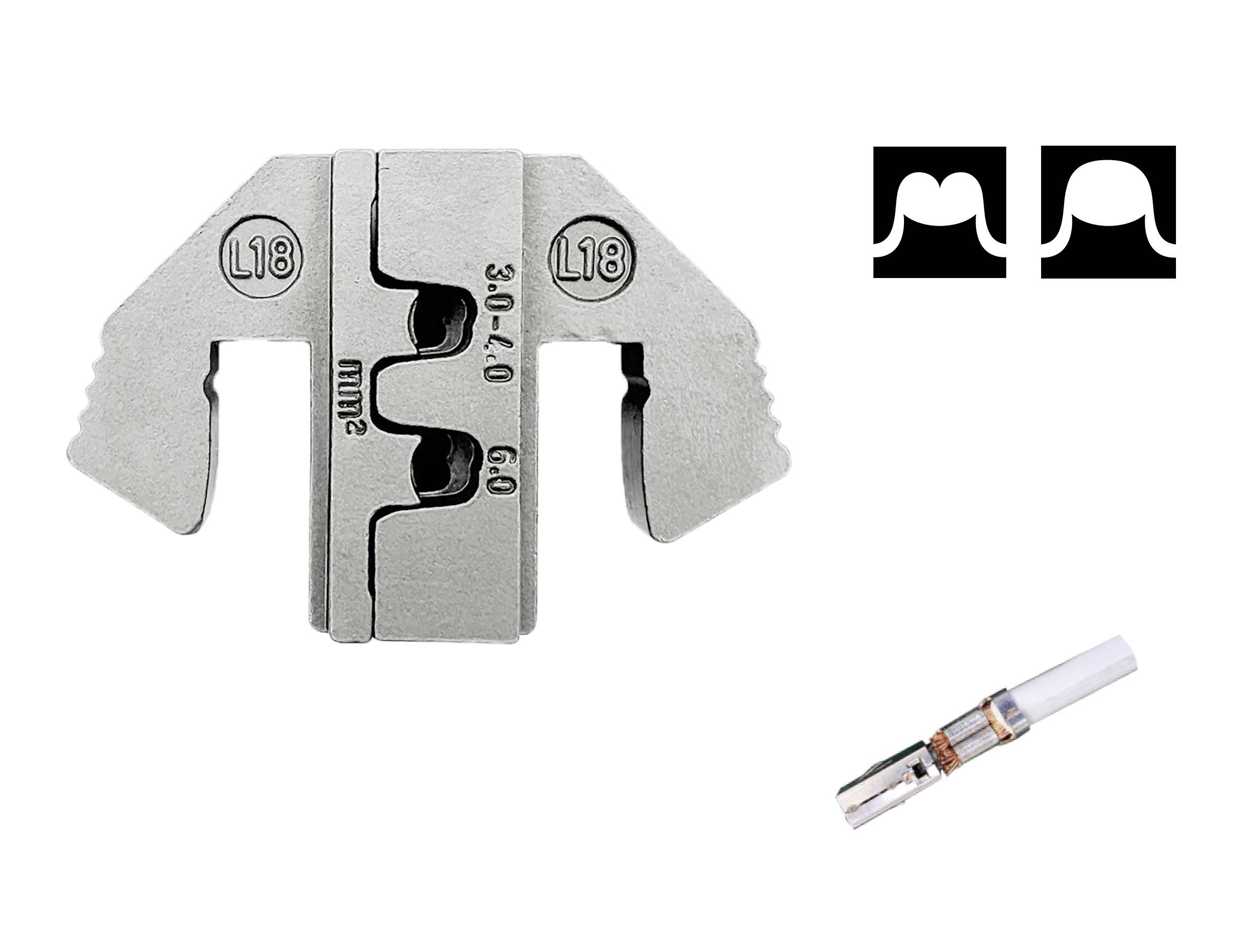 Metallisk kontakt bredvid en liten anslutning, symbol längst upp till höger visar typ av kontakt och uttag.