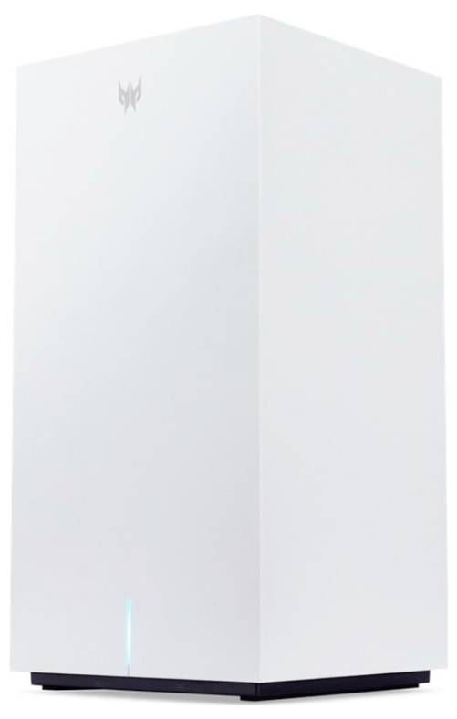 En vit datorlåda med en minimalistisk design. Överst syns en stiliserad logotyp, och nedtill lyser ett blått ljus.