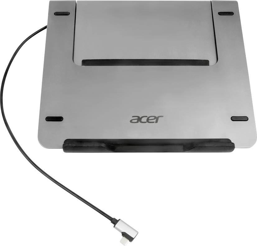 Silverfärgad laptop med 'Acer'-logotyp på baksidan och ansluten laddningskabel.