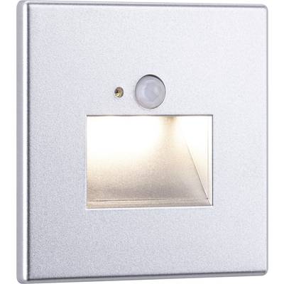 Metallisk vägglampa med integrerad rörelsesensor, lyser nedåt för diskret belysning.