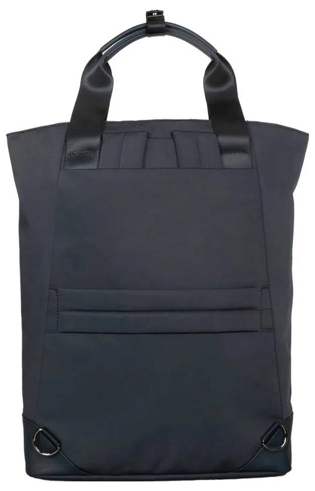 En svart, rektangulär ryggsäck med två korta handtag överst. Den har en enkel design utan synliga logotyper eller mönster.