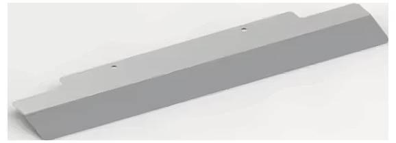 Grå rektangulär metallskena med två små hål, möjligen del av en större apparat eller använd som fästanordning.