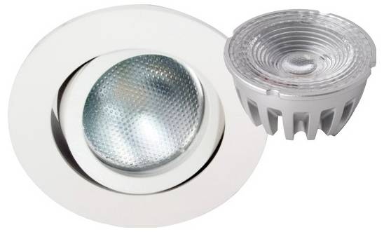 Infälld downlight med LED-lampa, rund design, silver finish. Lämplig för takmontering.