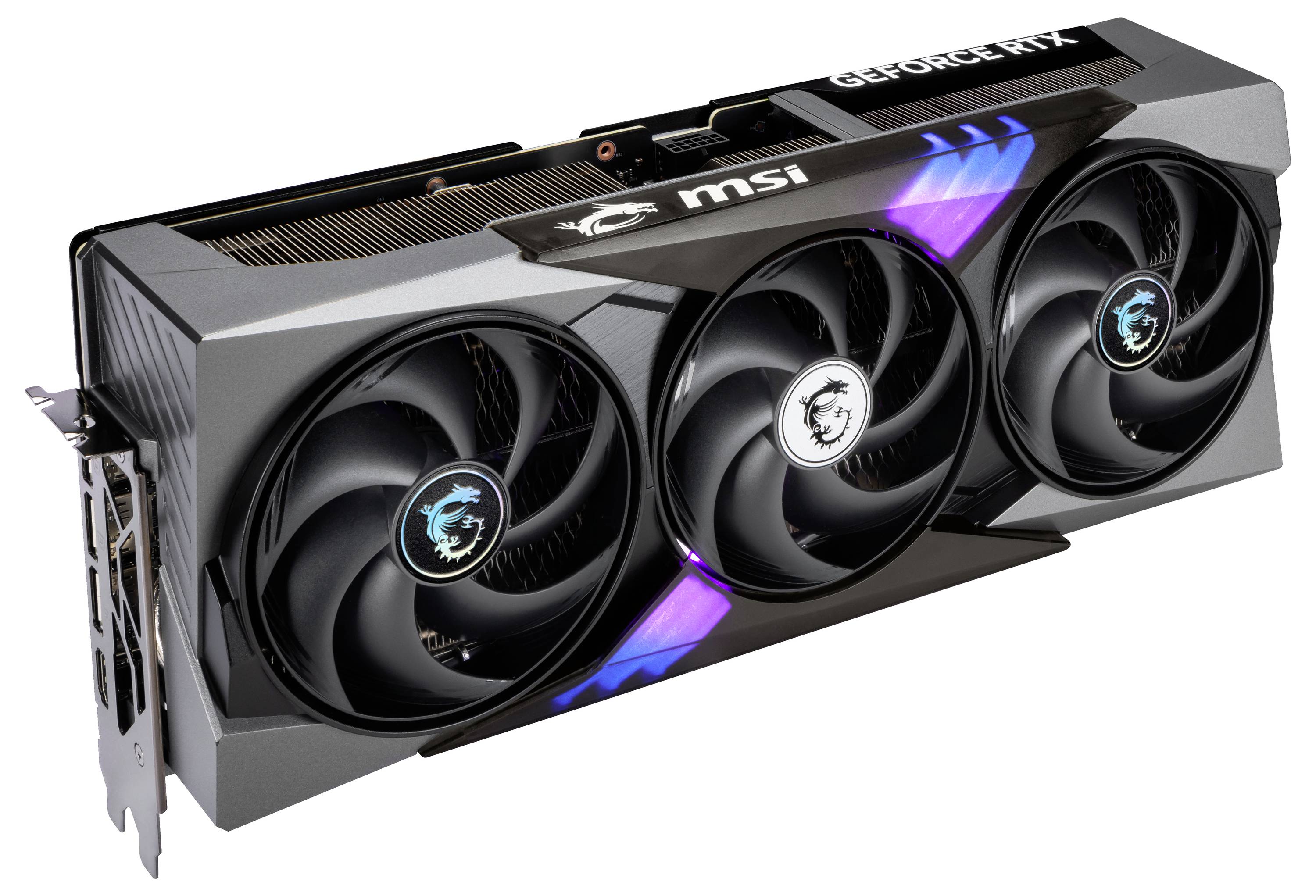 MSI Gaming-grafikkort med tre fläktar, modell GeForce RTX. Den visar ett robust design med belysta element.