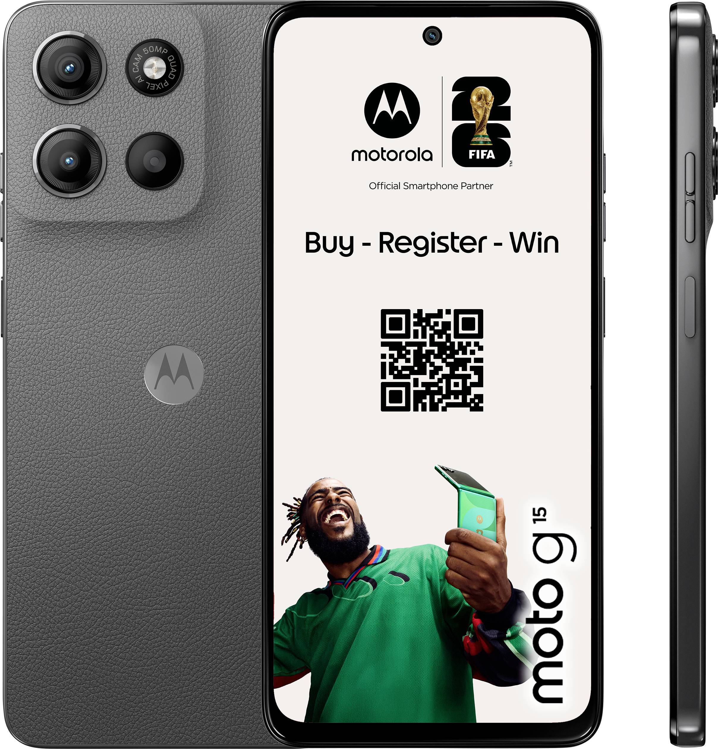 'Motorola Official Smartphone Partner FIFA World Cup' med texten 'Köp - Registrera - Vinn'. Bilden visar en man som håller en telefon, bredvid Motorola Moto G15.