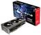 Grafikkort Sapphire Nitro+ AMD Radeon RX 7900 XT framför förpackningen. Förpackningen visar varumärkeslogotypen och modellen.