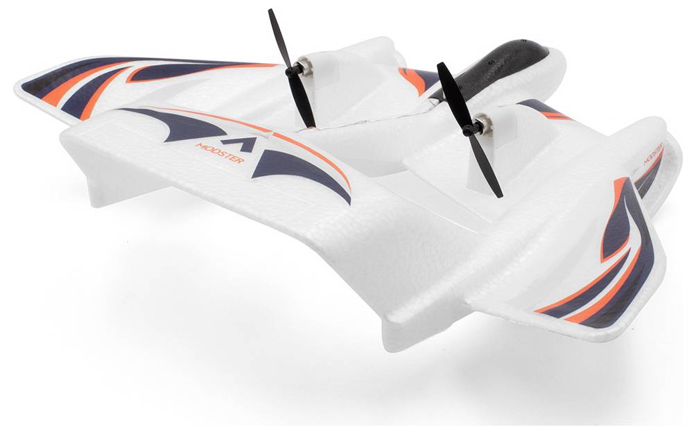 Ett vitt modelflygplan med två rotorer och orange-blå ränder. Det verkar vara tillverkat av lätt material.