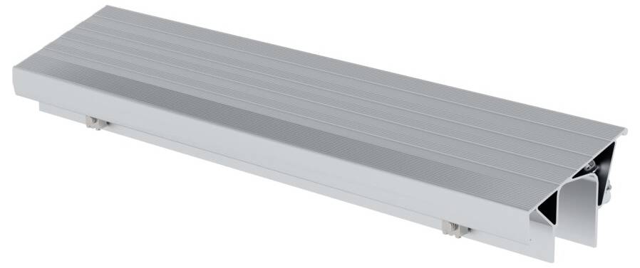 Aluminiumöverdrag för golvkanal, rektangulärt, grått, med räfflad struktur för kabelinstallation.