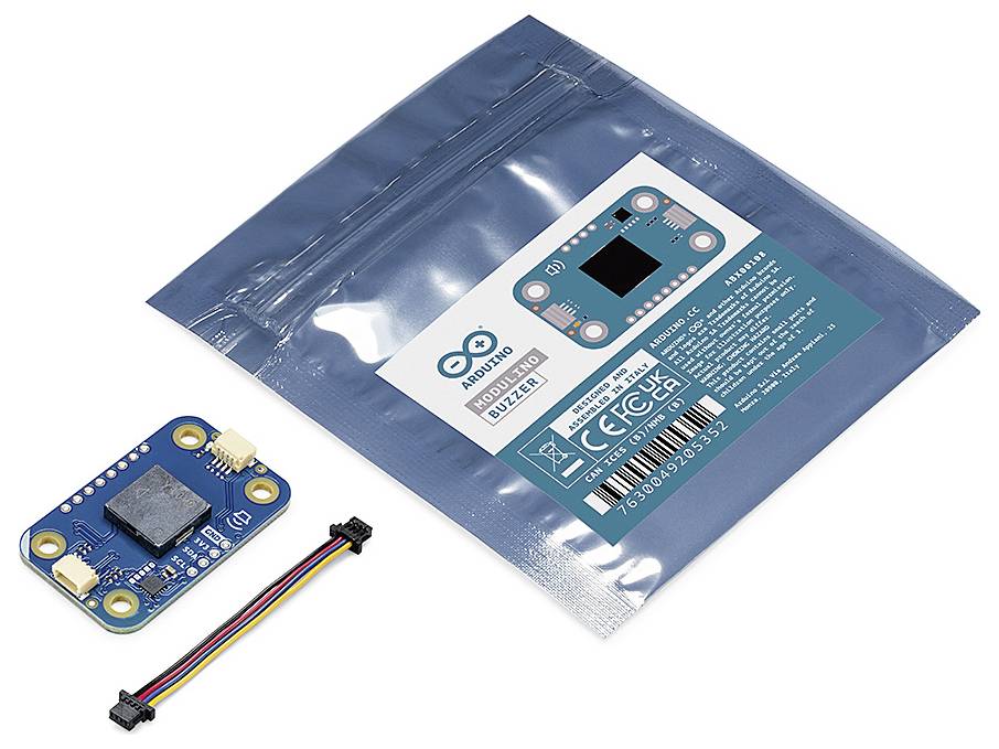 Arduino-sensorkort med flerfärgad kabel, placerat bredvid en förpackning. Lämplig för olika elektroniska tillämpningar.