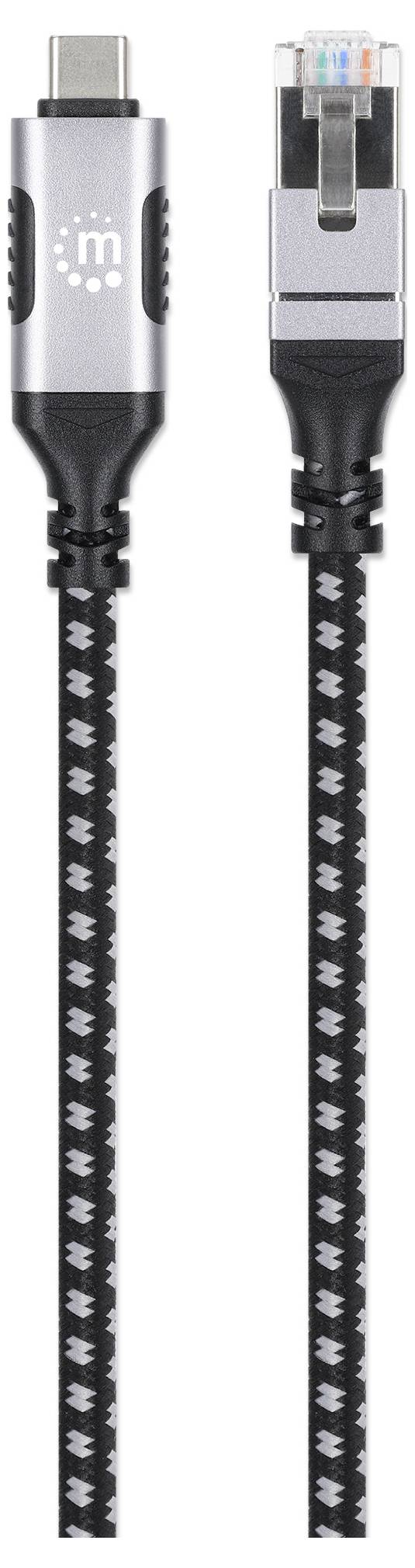 En svart och vit flätad kabel med en USB-C-kontakt på ena änden och en Ethernet-kontakt på den andra.