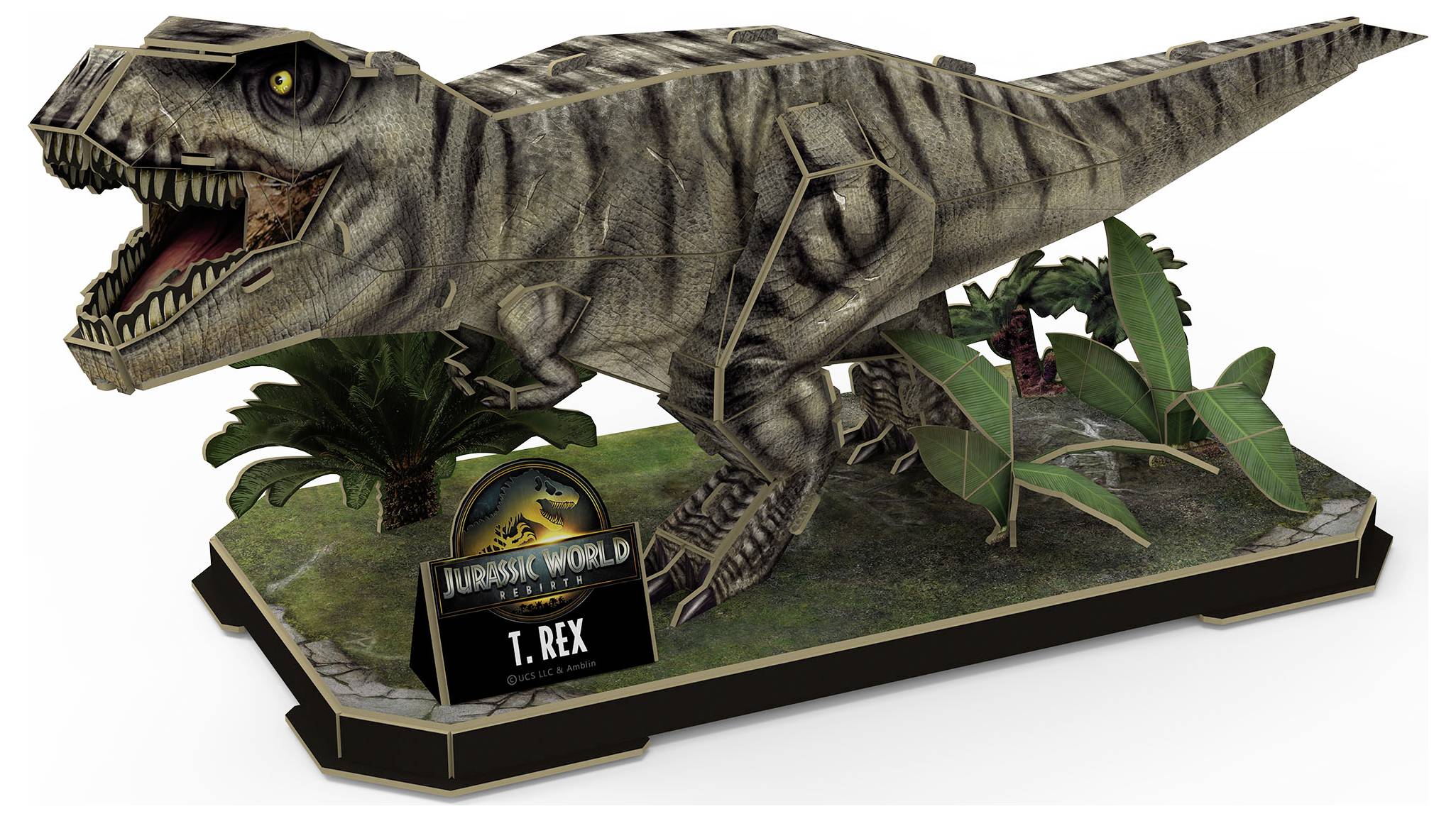 En 3D-modell av en T. Rex från 'Jurassic World' visas på ett ställ omgiven av växter. En namnplakett läser 'T. Rex'.