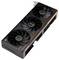 Ett svart grafikkort för gaming med tre fläktar märkt 'Geforce RTX' och en ASUS-logotyp, utformat för högpresterande databehandling och gaming.