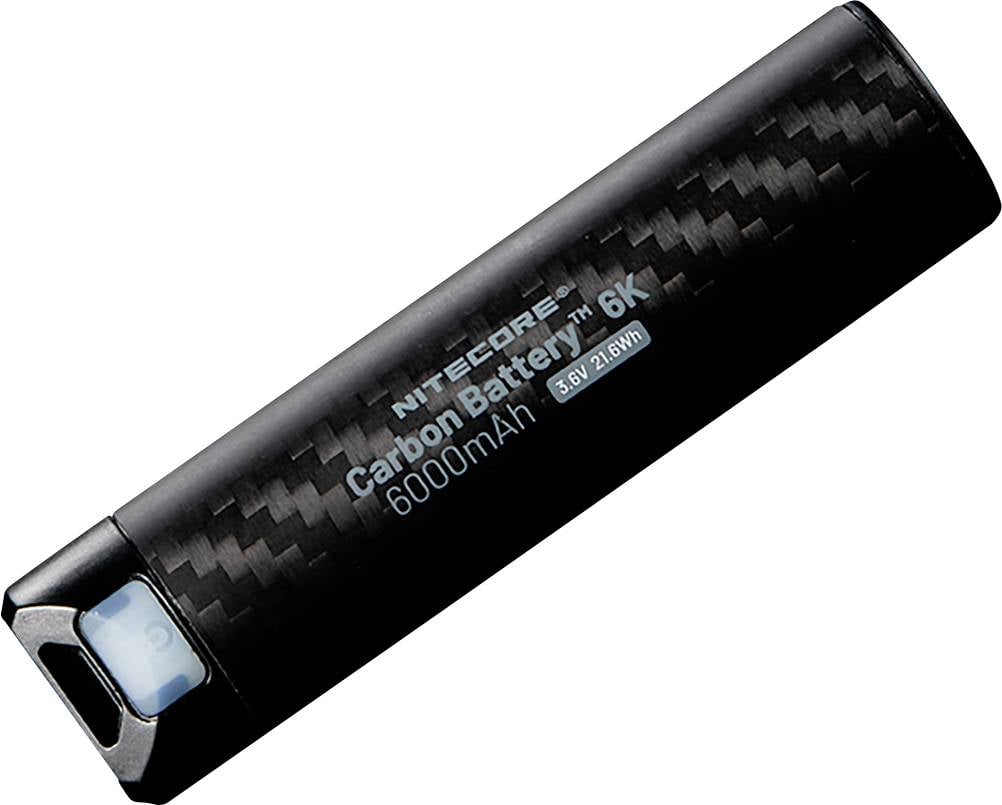 Uppladdningsbar Nitecore-batteri märkt "Carbon Battery 6K", 6000mAh kapacitet, designad för högsta effektivitet och hållbarhet.