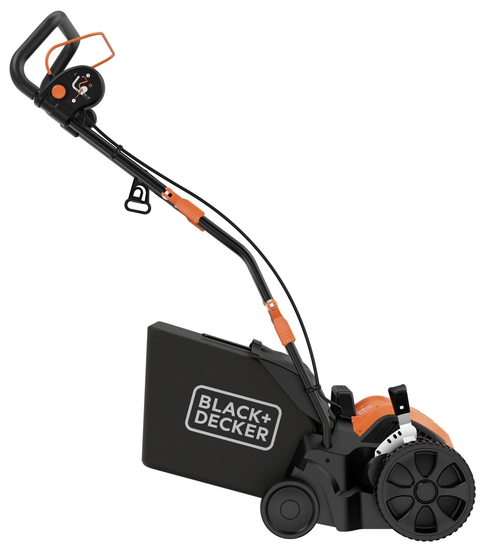 En svart och orange Black+Decker gräsklippare med kompakt design, utrustad med ett stort bakhjul och ett ergonomiskt lätt grepp.