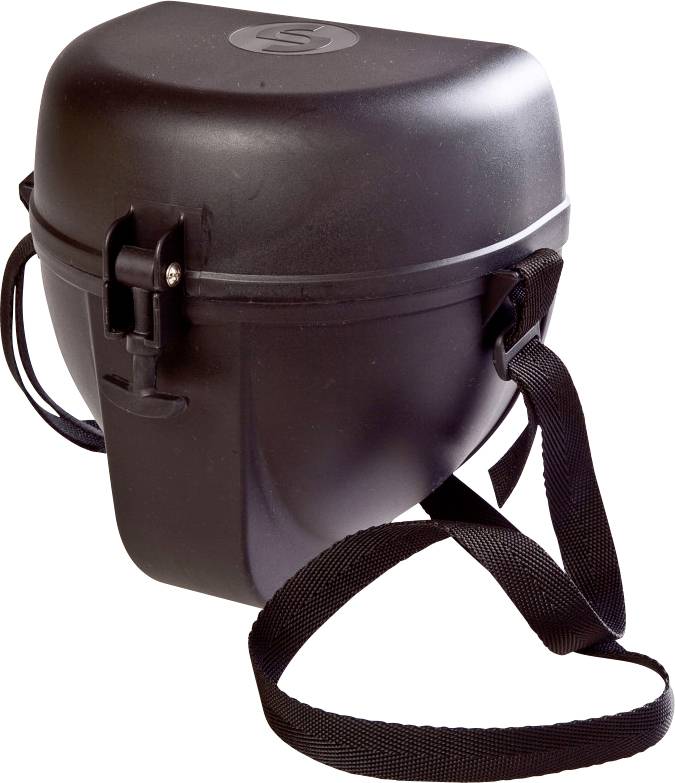 Ett svart, hårt plastfodral med axelrem, utformat för att bära och skydda utrustning eller föremål, försett med en säker spärr.