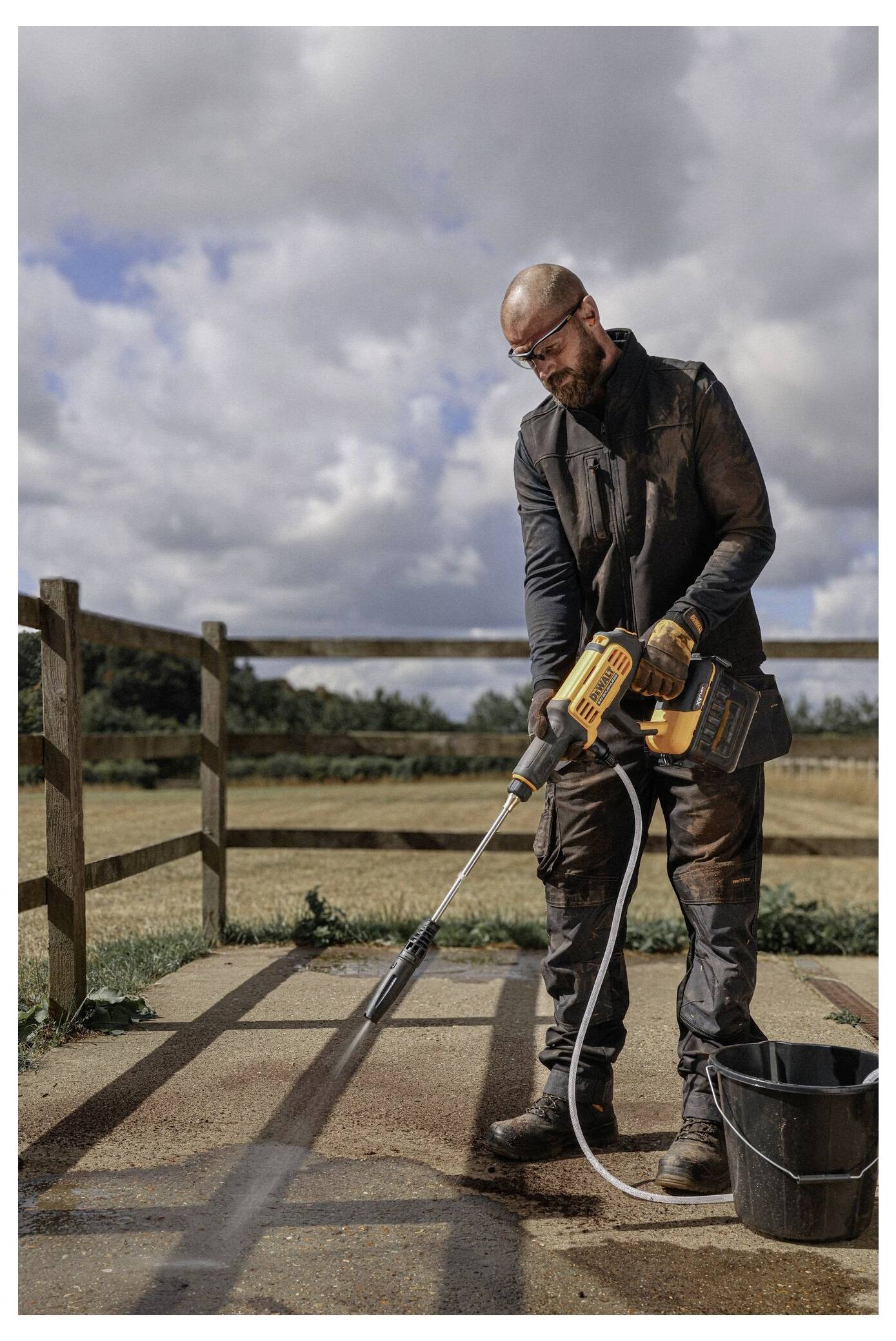 DEWALT DCMPW1000N Batteridriven högtryckstvätt 24 bar-14