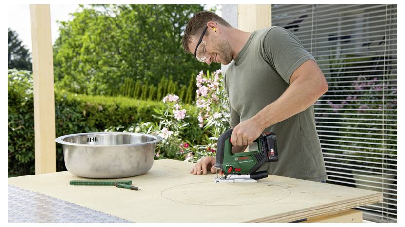 Bosch Home and Garden AdvancedSaw 18V-140 Sticksåg Batteridriven 0603013002 borstfri 18 V Antal batterier som ingår 0-3