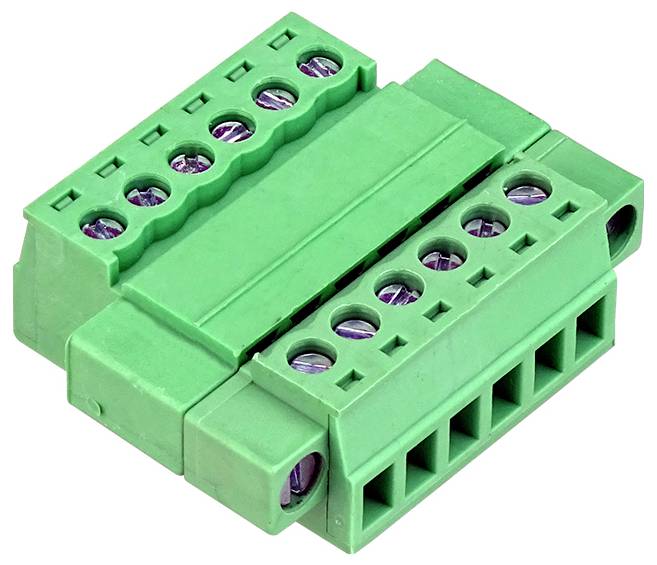 Grön elektrisk terminalblock-anslutning med skruvterminalern på vit bakgrund.