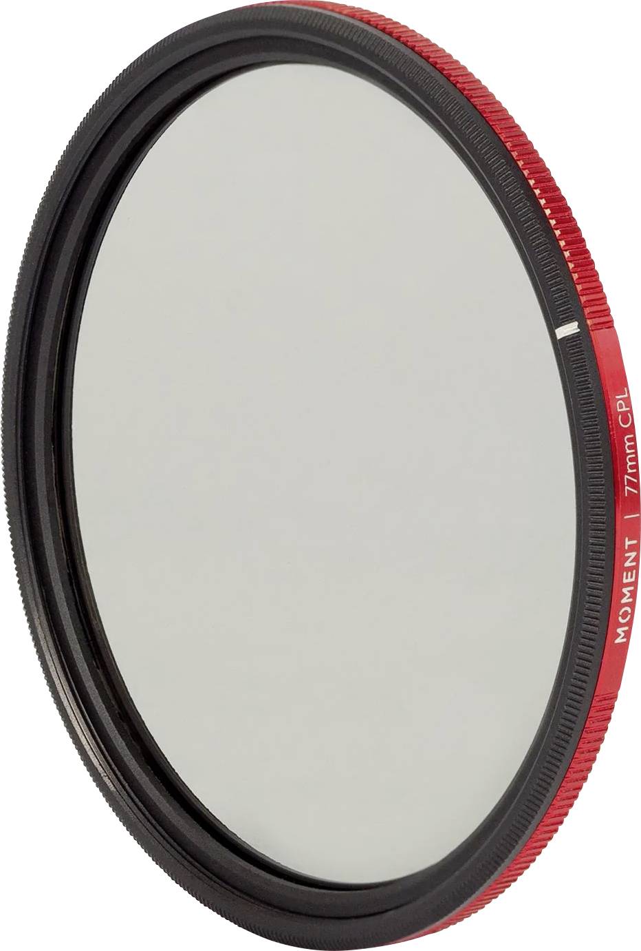 Cirkulärt kameralinsfilter med svart ram och röd spetsig kant, märkt "77mm CPL"