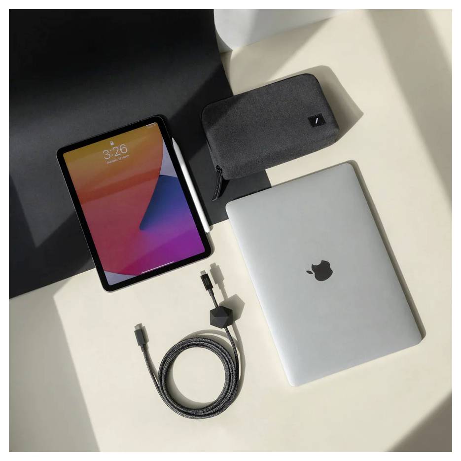 Native Union USB-C Kabel 1.8 m ACABLE-C-ZEB-NP-3