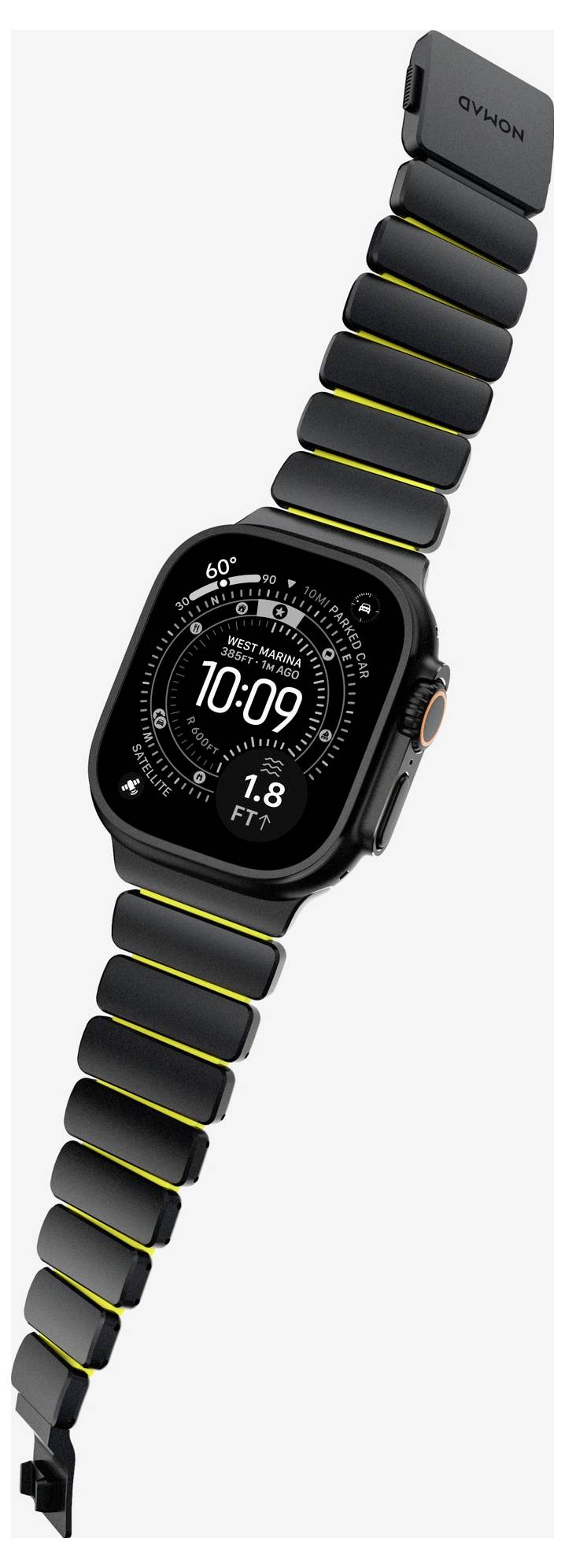 Svart kvadratisk smartwatch med svart segmenterad band, visar 10:09 och fitnessmätvärden på skärmen.