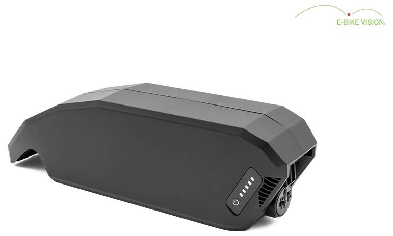 Svart hårt skal E-Bike Vision-batterpacke med sidoströmindikator och laddningsport, visad på vit bakgrund.