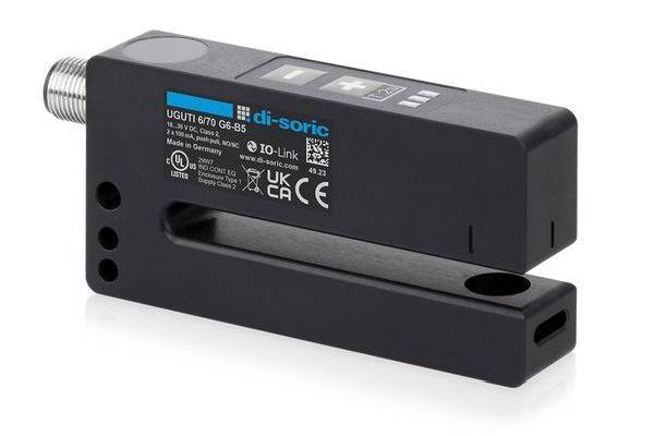 Svart di-sorisk UGTI 670 G2-B5 industriell sensor med gängad metallkontakt och spaltöppning, visad på vit bakgrund.