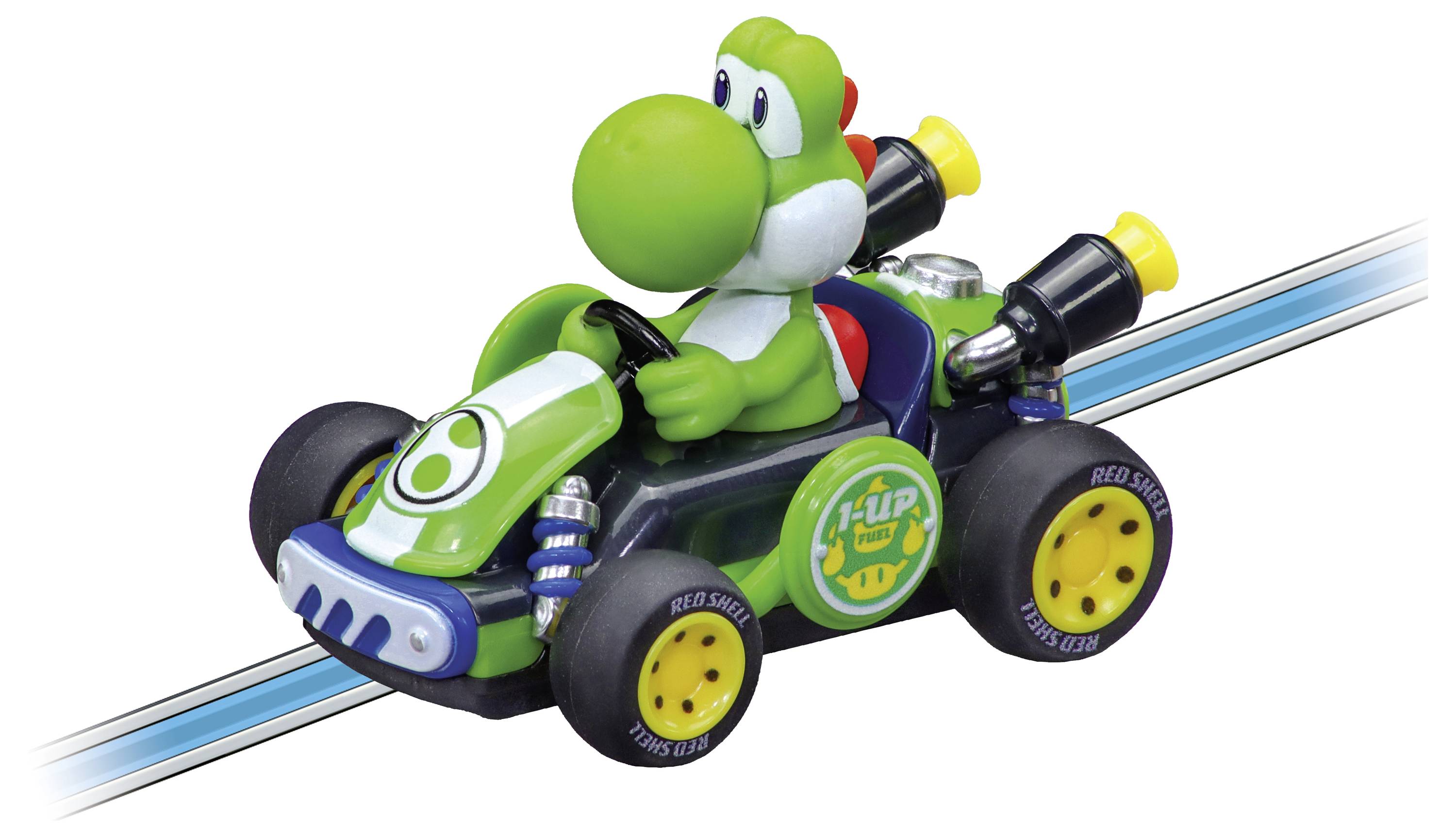 Toy Yoshi i en grön 1-Up-racerbil på ett blått spår, visad på en vit bakgrund.