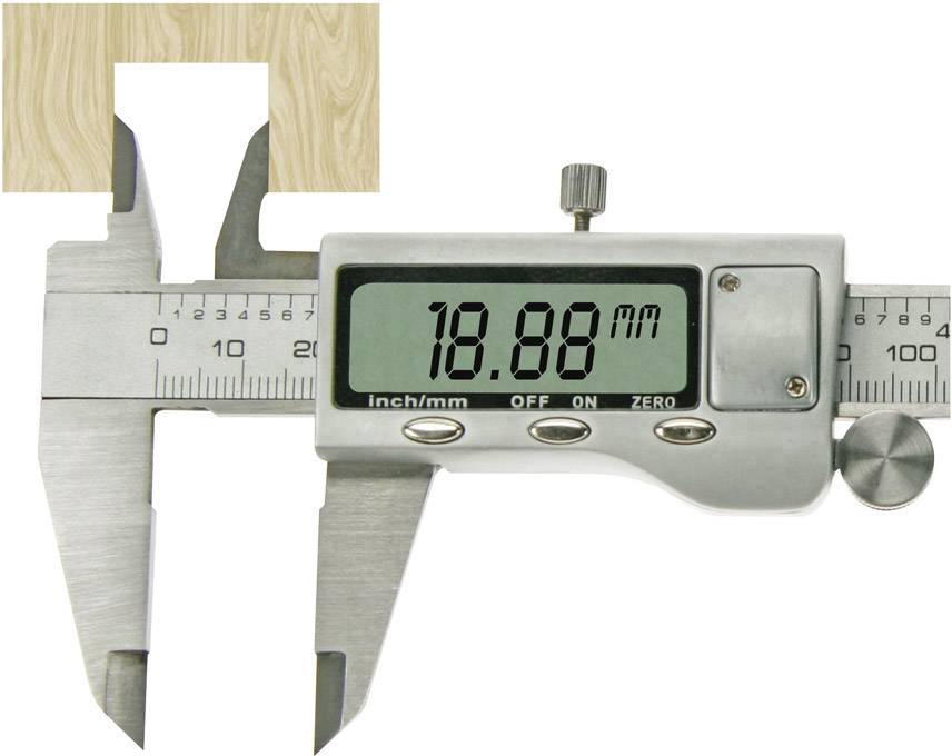Digital skjutmått mäter 18,88 mm träjockleks.