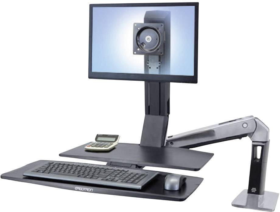 Monitorhållare med justerbar arm, tangentbord, mus och räknare på ett skrivbord. Perfekt för ergonomiskt arbete.