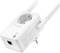 En TP-Link WLAN-repeater med två antenner och inbyggd kontaktanslutning. Enheten har LED-lampor för statusindikering.