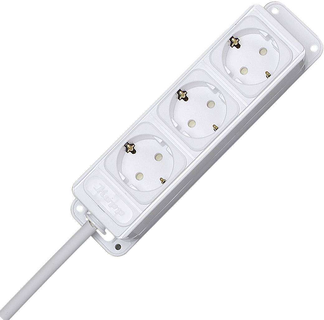 En vit grenlist med tre uttag och en kabel på sidan, lämplig för anslutning av flera elektriska enheter.