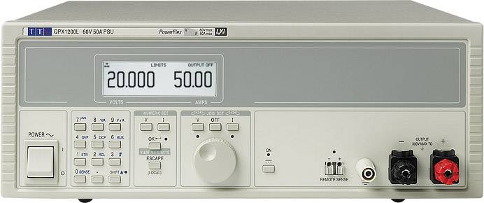 En grå elektronisk mätare med display visar '20.000' volt och '50.00' ampere. Till vänster syns diverse knappar och anslutningar.