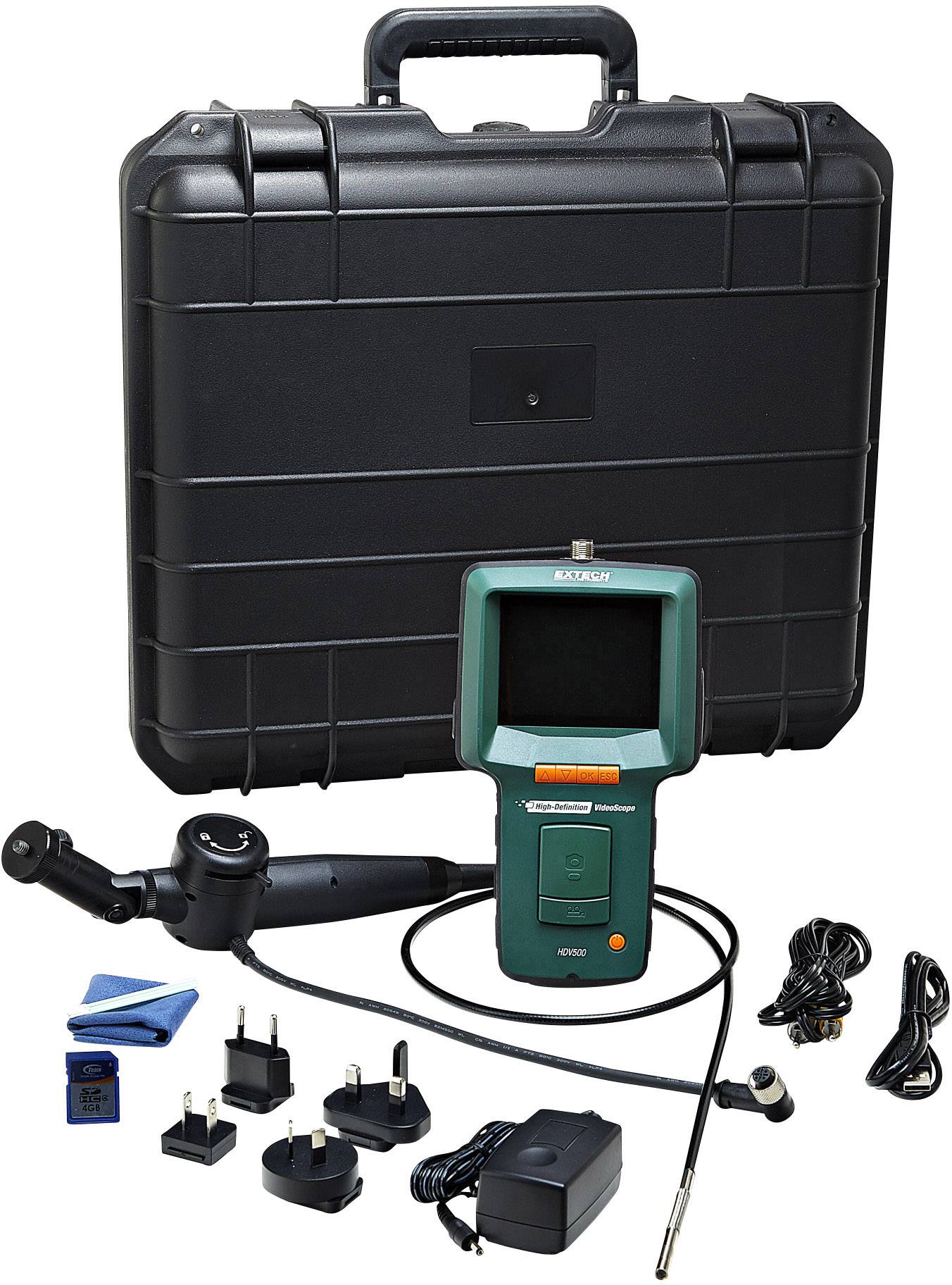 Ett grönt endoskop-verktygsset med monitor, flera tillsatser, laddare och kablar framför en svart väska.