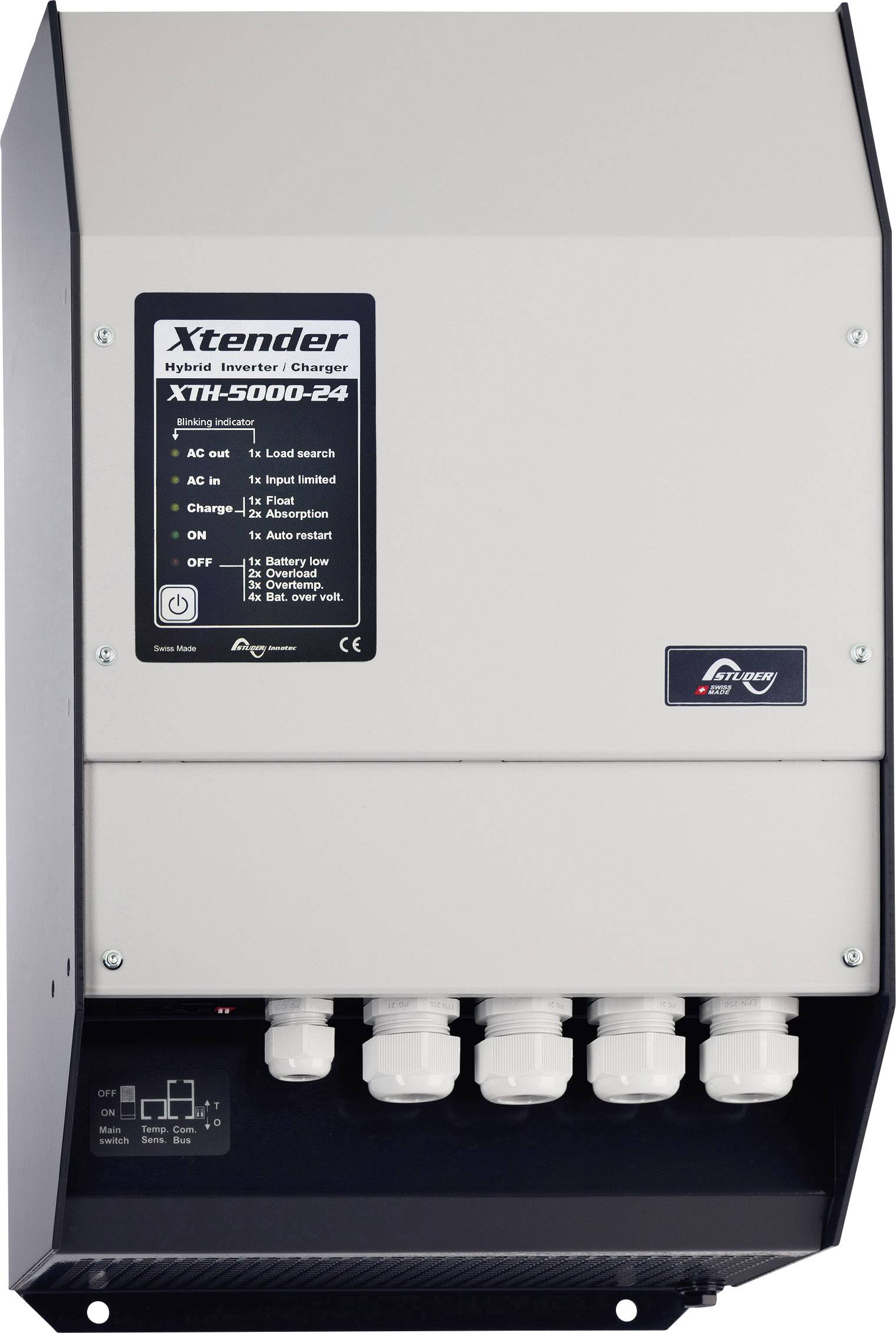 En hybrid-växelriktare/laddare modell XTH-5000-24 från Xtender. Den visar platser för kabelanslutningar och manöverdon.