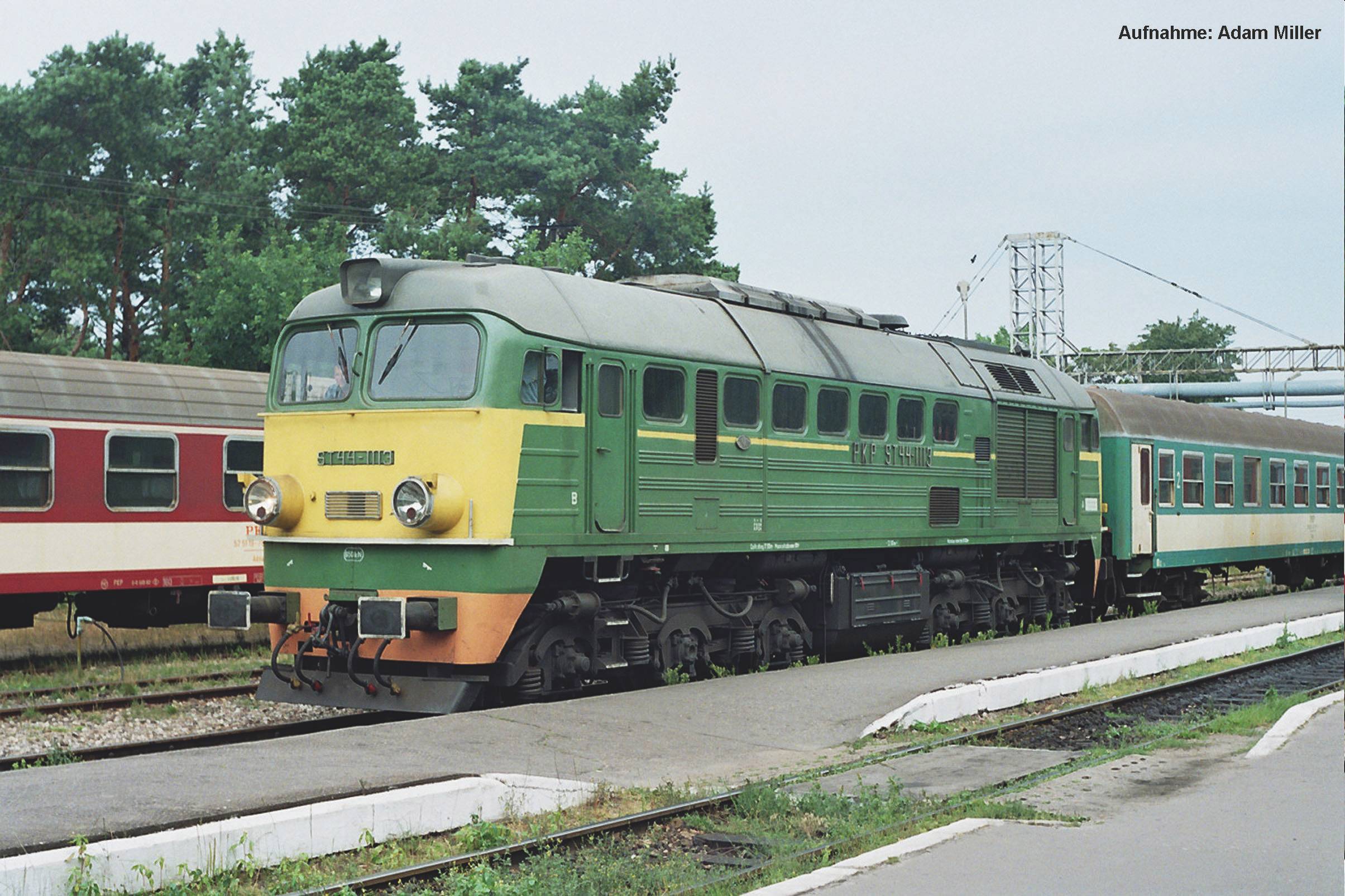 Diesellok H0 PIKO (52805) DC