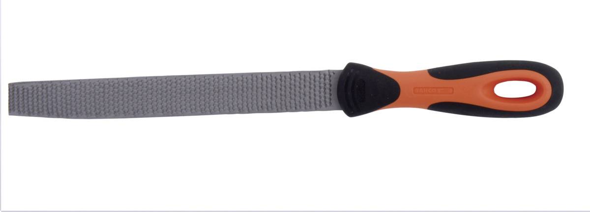 En fil med ett orange-svart handtag, huvudsakligen använd för att jämna ut eller forma material.