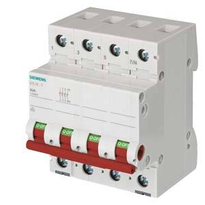 Effektbrytare från Siemens med fyra switchar och gröna respektive röda markeringar.
