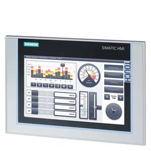 En Siemens SIMATIC HMI-pekskärm visar diagram, varvtalsmätare, temperaturregulator och en analog klocka som övervakar maskineringsprocesser.