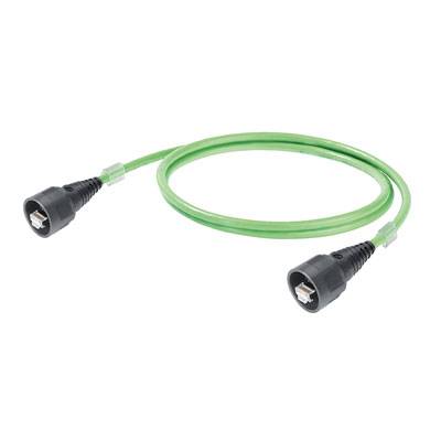 Grönt Ethernet-kabel med två svarta RJ45-kontakter i båda ändar.