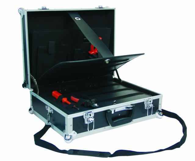 19" rack 4 U Trä inkl. handtag