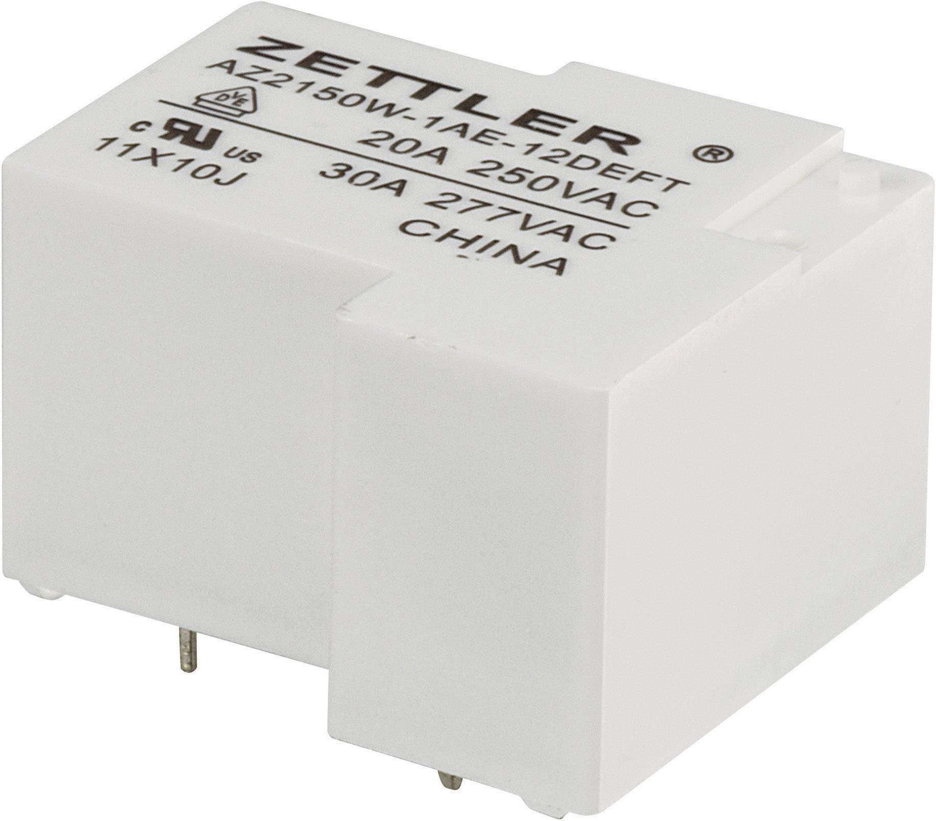 Ett vitt Zettler-relämodul, tryckt med specifikationer: 'AZ2150W' modell, 20A 250VAC, 30A 277VAC, tillverkat i Kina.