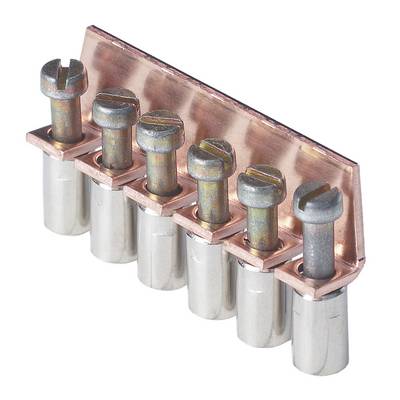Metallkontaktlist med sex skruvklämmor av koppar. Den används för att ansluta elektriska kretsar.
